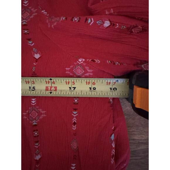 Mudd Girls Boho Crinkle Geometric Y2K Knot Hem Vibrant Bell Sleeves Red Top XL - Picture 6 of 8
